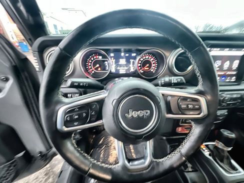 Used 2020 Jeep Wrangler Unlimited Rubicon w/ Dual Top Group image 16