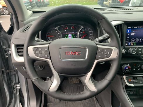 Used 2024 GMC Terrain SLT w/ Infotainment Package II AWD/4WD image 23