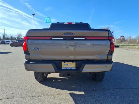 Certified 2022 Ford F150 Lightning Lariat image 7