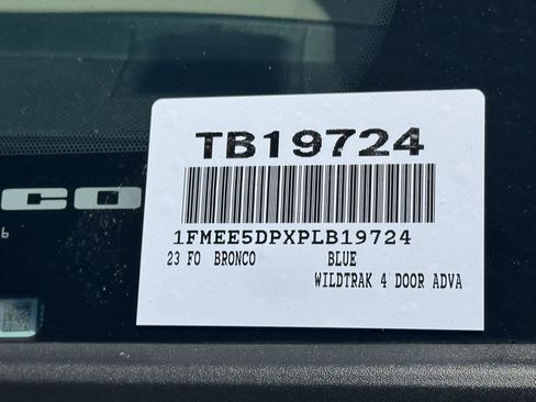 Used 2023 Ford Bronco Wildtrak AWD/4WD image 14