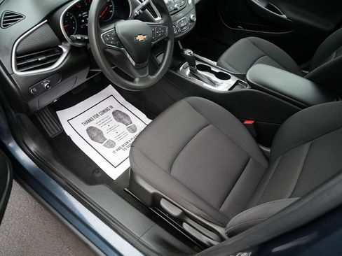 Used 2020 Chevrolet Malibu LS FWD image 9