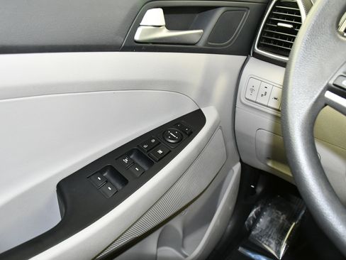 Used 2021 Hyundai Tucson SEL image 33