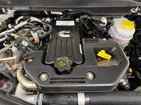 Used 2026 RAM 3500 Big Horn AWD/4WD image 94