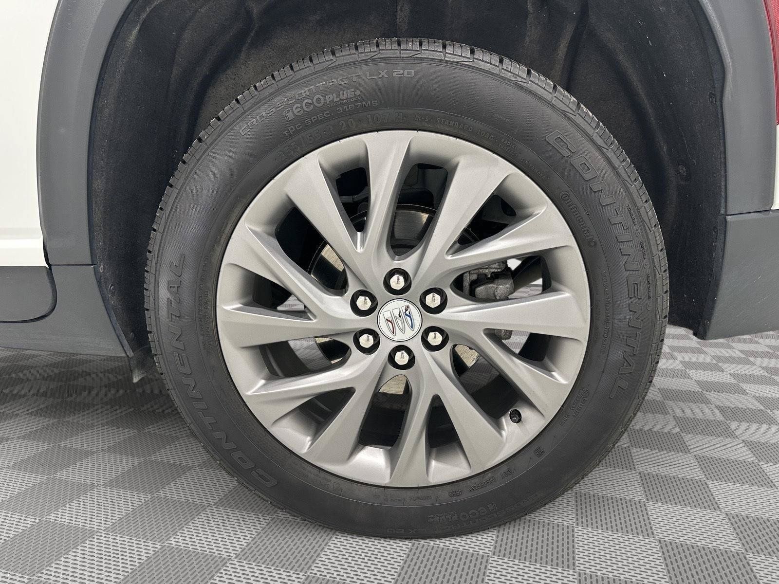 Used 2026 Buick Enclave Preferred AWD/4WD image 31