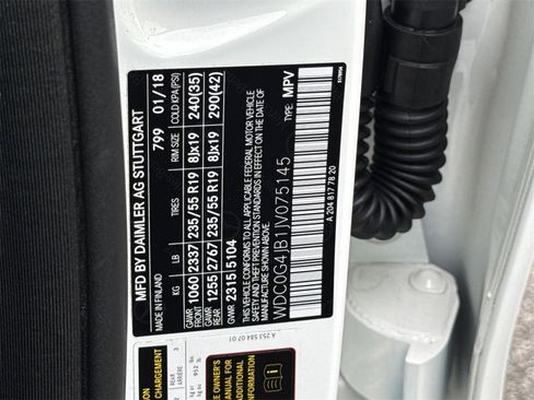 Used 2018 Mercedes-Benz GLC 300 w/ Premium Package image 34