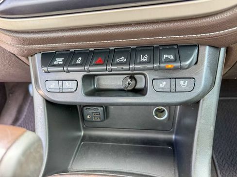 Used 2021 GMC Canyon Denali AWD/4WD image 19