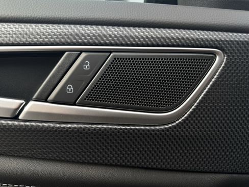 New 2026 Volkswagen Atlas Cross Sport SEL R-Line image 25