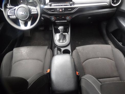 Used 2019 Kia Forte LXS FWD image 11