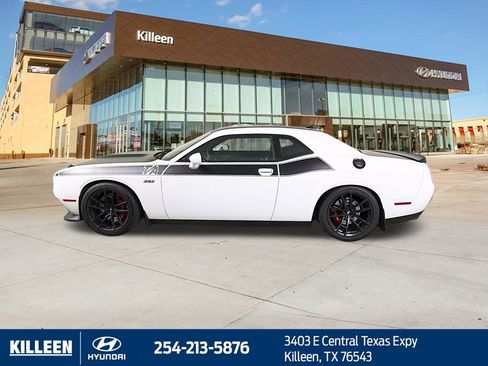 Used 2018 Dodge Challenger T/A RWD image 4