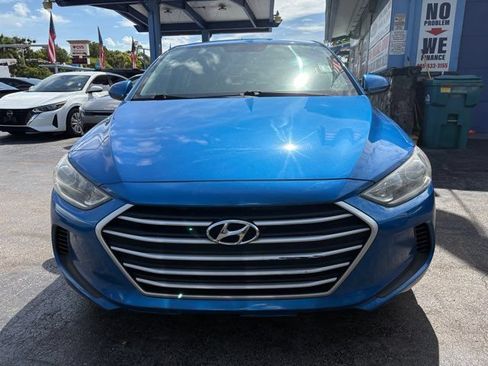 Used 2018 Hyundai Elantra SEL FWD image 4