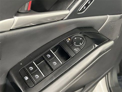 Certified 2025 MAZDA CX-30 AWD 2.5 S w/ Select Sport Pkg image 13