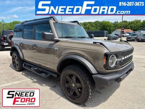 Used 2025 Ford Bronco Big Bend AWD/4WD image 1