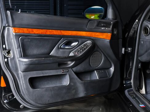 Used 2002 BMW M5 RWD image 14