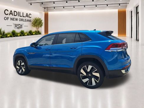 Used 2024 Volkswagen Atlas Cross Sport SE FWD image 5