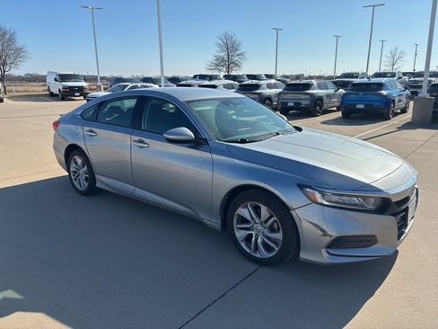 Used 2019 Honda Accord LX image 5