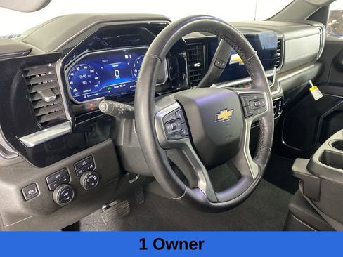 Used 2022 Chevrolet Silverado 1500 LT w/ Protection Package image 13