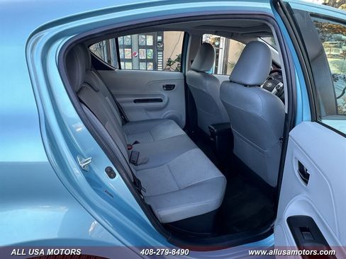 Used 2014 Toyota Prius C Four image 23