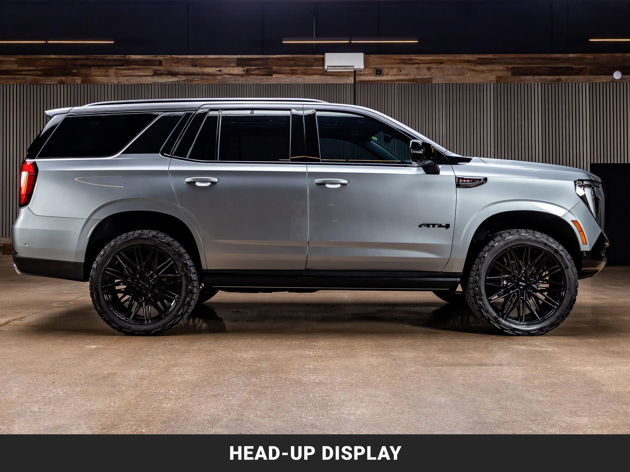 Used 2025 GMC Yukon AT4 Ultimate AWD/4WD image 10