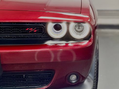 Used 2021 Dodge Challenger R/T Scat Pack w/ Shaker Package RWD image 8
