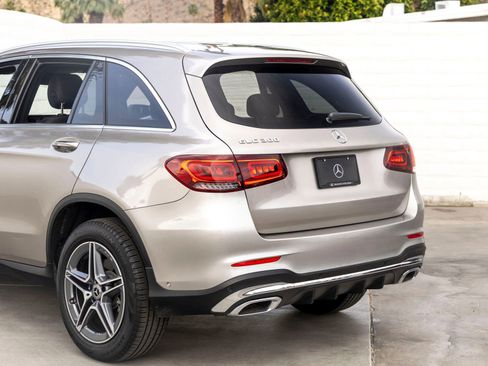 Used 2022 Mercedes-Benz GLC 300 image 8
