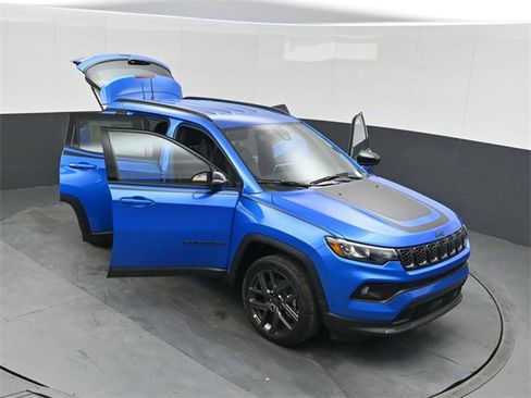 New 2026 Jeep Compass Latitude image 50