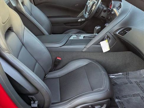 Used 2018 Chevrolet Corvette Stingray Coupe w/ 1LT image 18