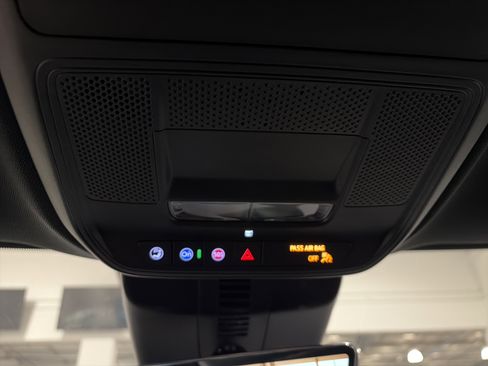 New 2026 Chevrolet Traverse LT w/ Driver Confidence Package image 30