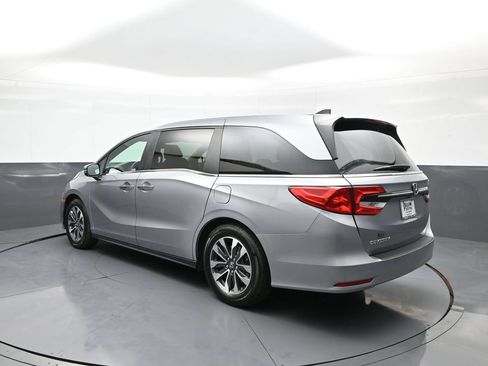 Certified 2023 Honda Odyssey EX-L image 8