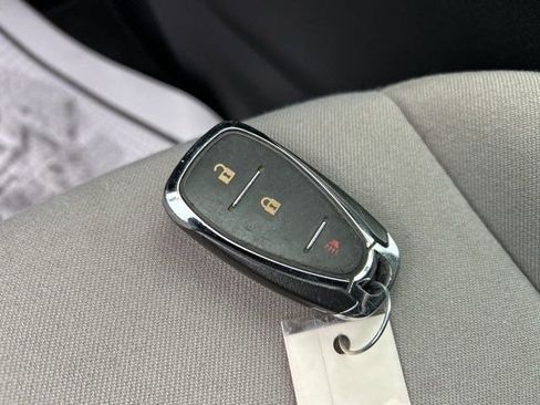 Used 2020 Chevrolet Equinox LS w/ LS Convenience Package image 49