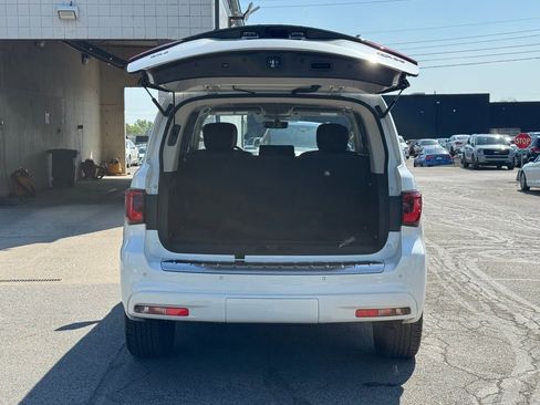 Used 2024 INFINITI QX80 Premium Select w/ Cargo Package AWD/4WD image 32