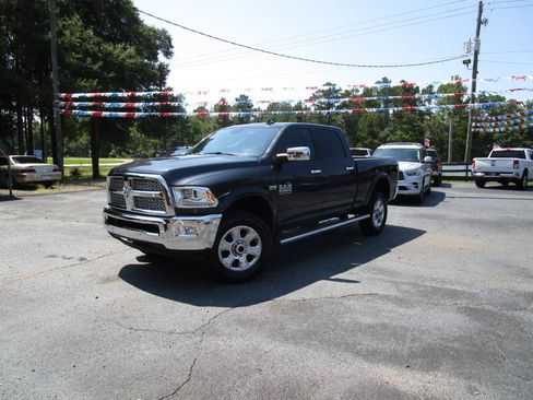 Used 2018 RAM 2500 Laramie w/ Convenience Group AWD/4WD image 34
