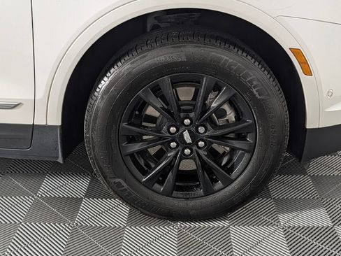 Used 2022 Cadillac XT5 Premium Luxury w/ Technology Package FWD image 14