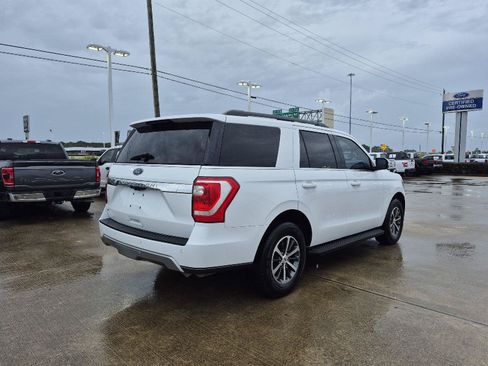 Certified 2021 Ford Expedition XLT RWD image 15