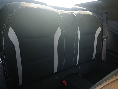 Used 2020 Chevrolet Camaro LT w/ RS Package image 17