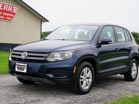 Used 2014 Volkswagen Tiguan SE AWD/4WD image 2