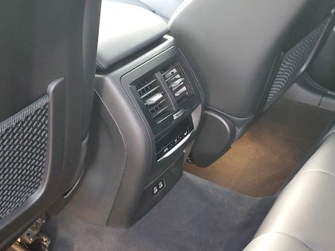 Certified 2024 BMW X3 xDrive30i w/ Premium Package image 26