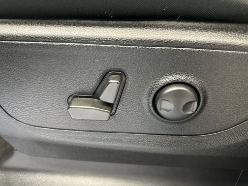 Used 2022 RAM 1500 Big Horn image 25