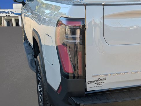 New 2026 GMC Sierra EV Elevation image 11