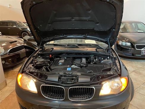 Used 2009 BMW 128i Convertible image 70