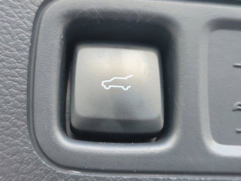 Used 2024 Ford Expedition Max XLT RWD image 14