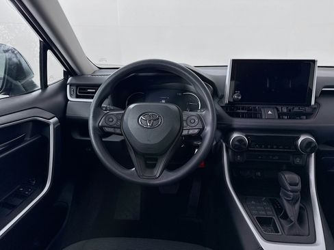 Certified 2024 Toyota RAV4 LE AWD/4WD image 20