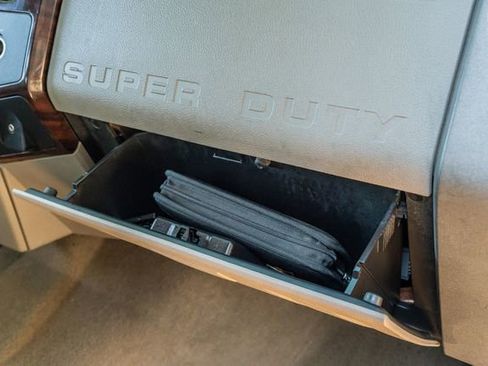 Used 2008 Ford F250 Lariat image 47