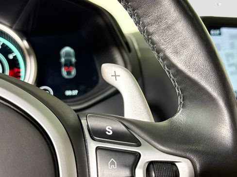Used 2021 Aston Martin DB11 Coupe RWD image 19
