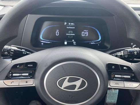 New 2026 Hyundai Elantra SE image 18