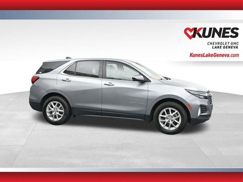 Used 2023 Chevrolet Equinox LT image 11