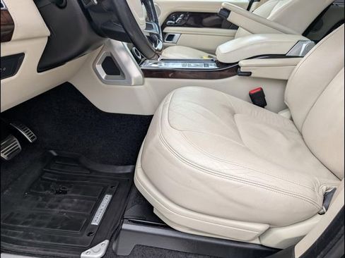 Used 2020 Land Rover Range Rover Long Wheelbase Autobiography image 9
