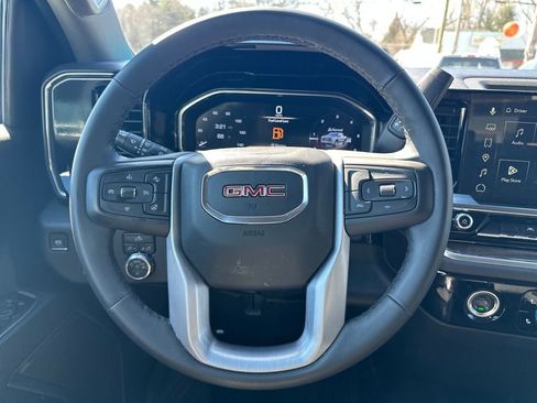 Used 2024 GMC Sierra 1500 Elevation image 14
