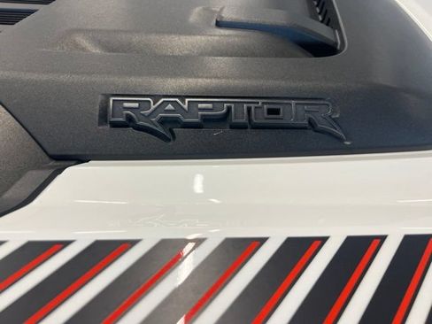 Used 2025 Ford F150 Raptor AWD/4WD image 5