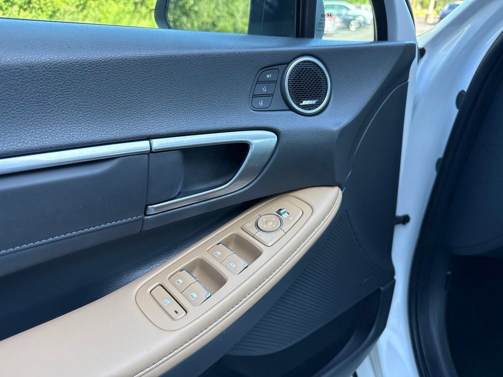 Used 2021 Hyundai Sonata Limited FWD image 21
