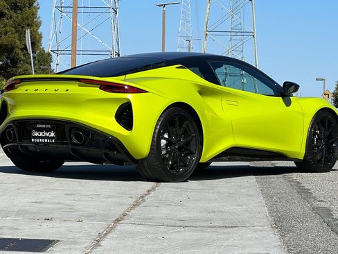 New 2025 Lotus Emira image 4